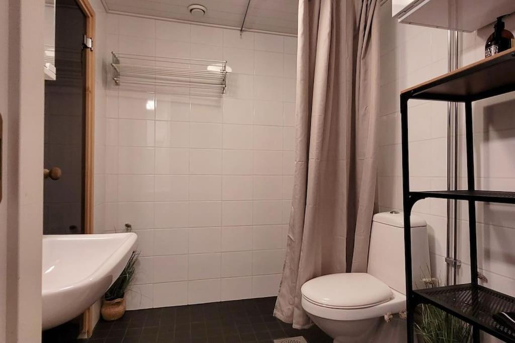 Modern Apartment With Free Parking & Sauna Ylojarvi エクステリア 写真